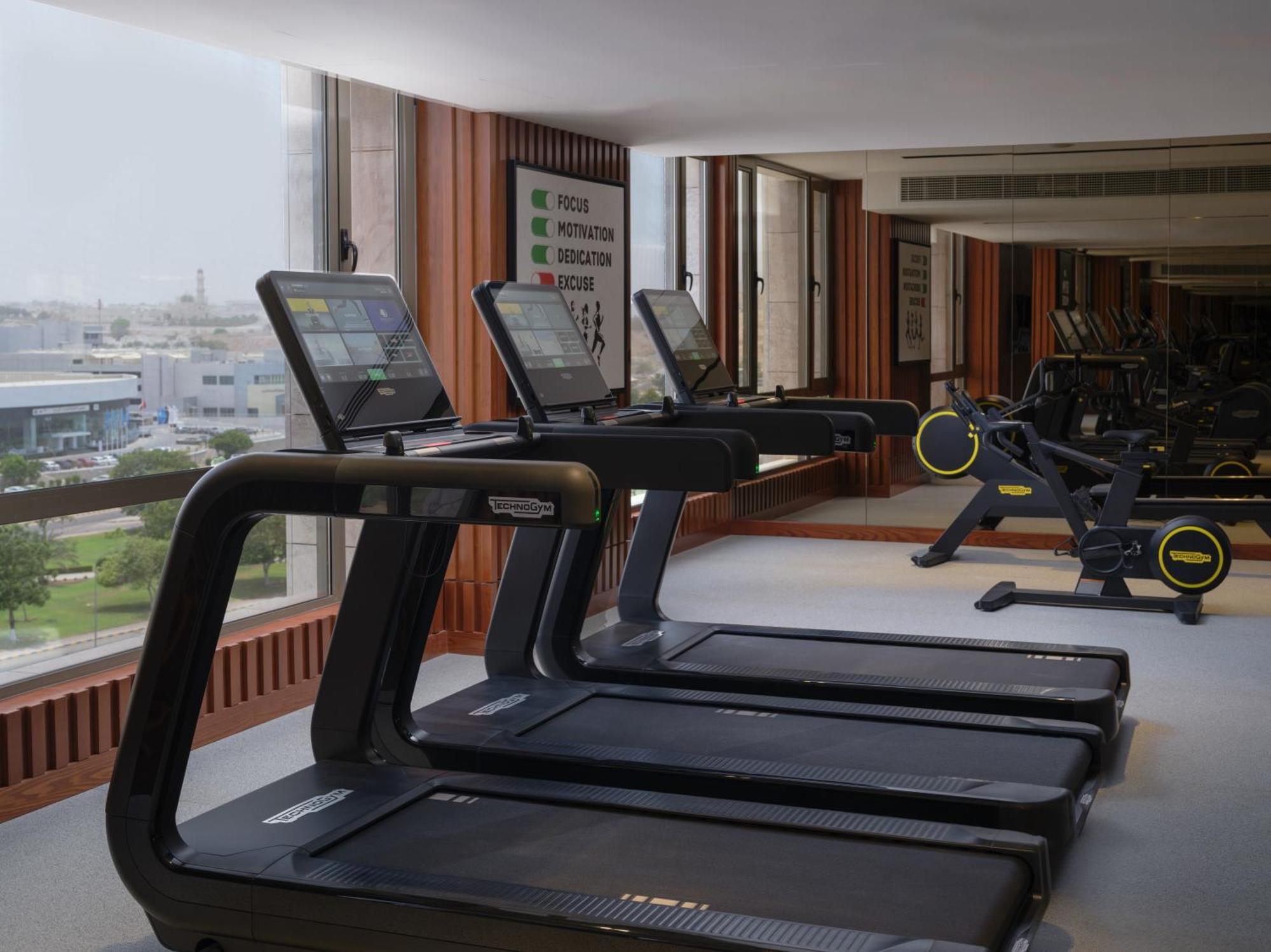 Doubletree By Hilton Muscat Qurum Εξωτερικό φωτογραφία