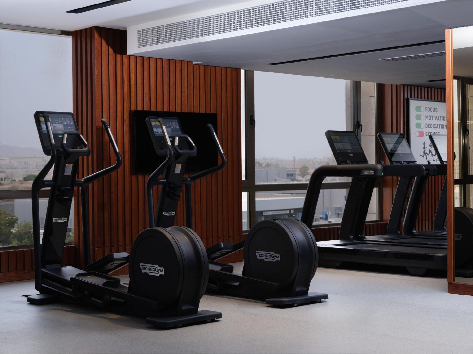 Doubletree By Hilton Muscat Qurum Εξωτερικό φωτογραφία