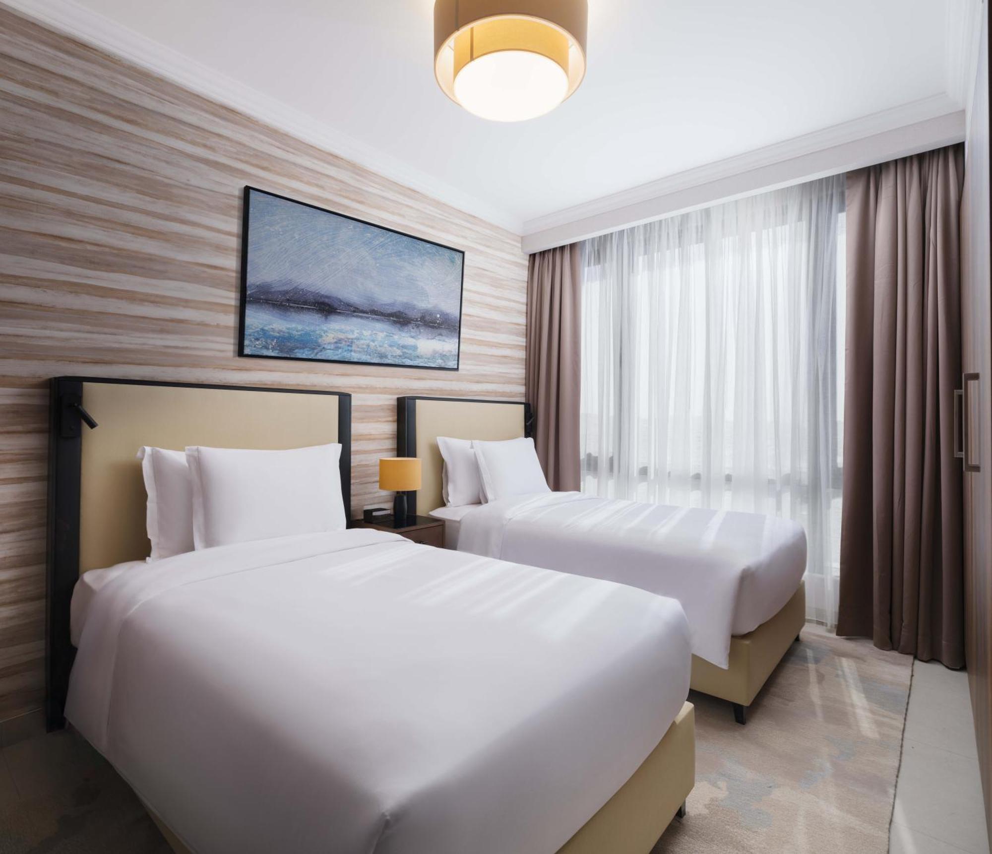 Doubletree By Hilton Muscat Qurum Εξωτερικό φωτογραφία