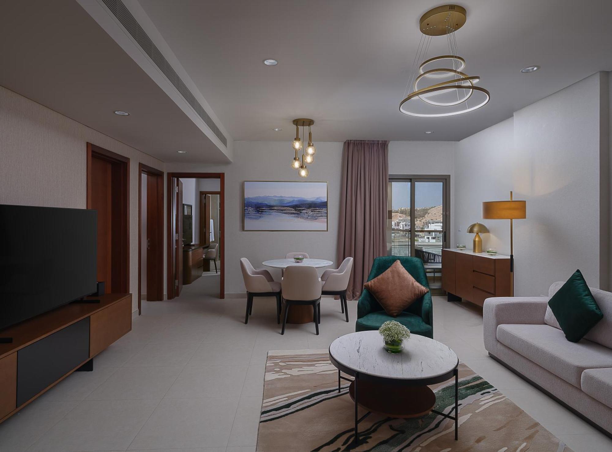Doubletree By Hilton Muscat Qurum Εξωτερικό φωτογραφία